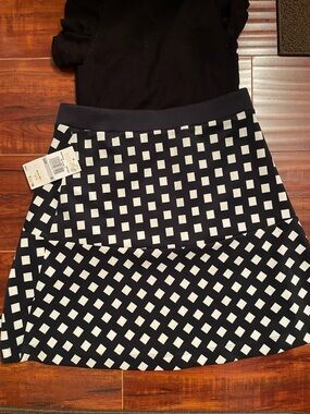 NWT MICHAEL Michael Kors Black and White Geometric  Skirt